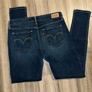 Size 30 x 29 Levi’s Jean Leggings. Professionally Hemmed to 29in